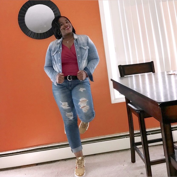 Ann Taylor Top - Picture 2 of 4